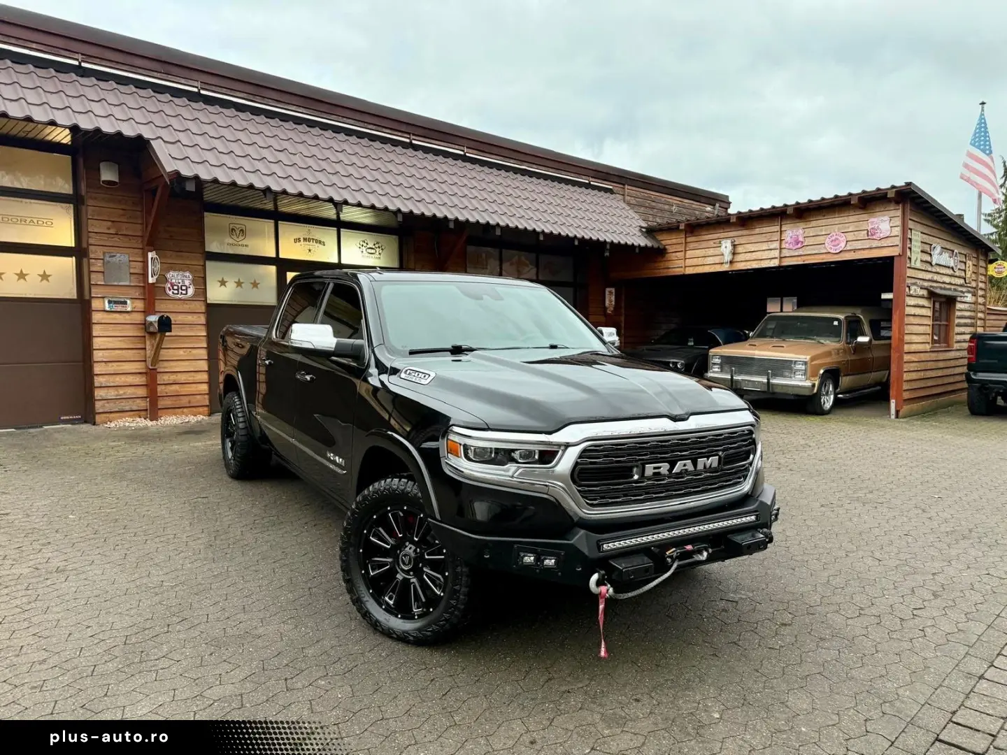 DODGE CLEAN CARFAX LIMITED PANO LUFT RAMBOX AHK NAVI