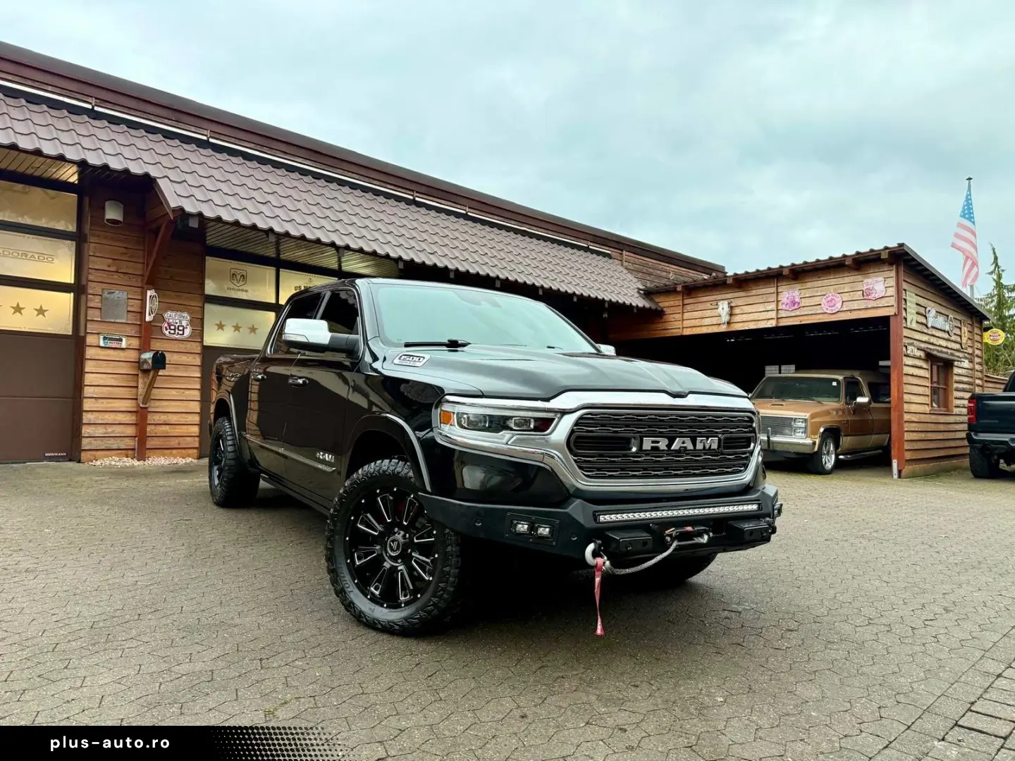 DODGE CLEAN CARFAX LIMITED PANO LUFT RAMBOX AHK NAVI