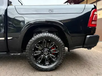 DODGE CLEAN CARFAX LIMITED PANO LUFT RAMBOX AHK NAVI