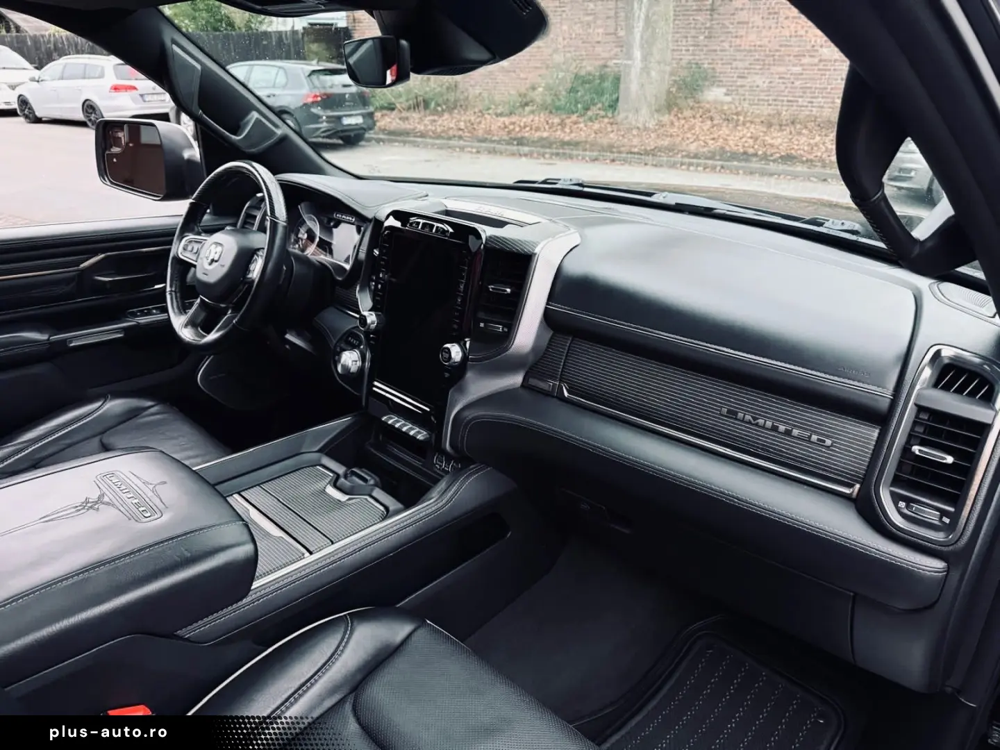 DODGE CLEAN CARFAX LIMITED PANO LUFT RAMBOX AHK NAVI