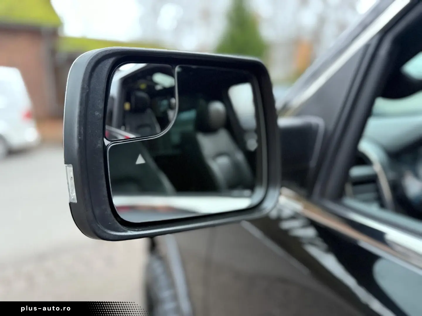 DODGE CLEAN CARFAX LIMITED PANO LUFT RAMBOX AHK NAVI