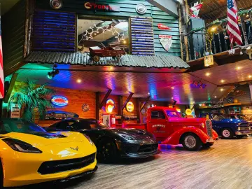 DODGE CLEAN CARFAX LIMITED PANO LUFT RAMBOX AHK NAVI