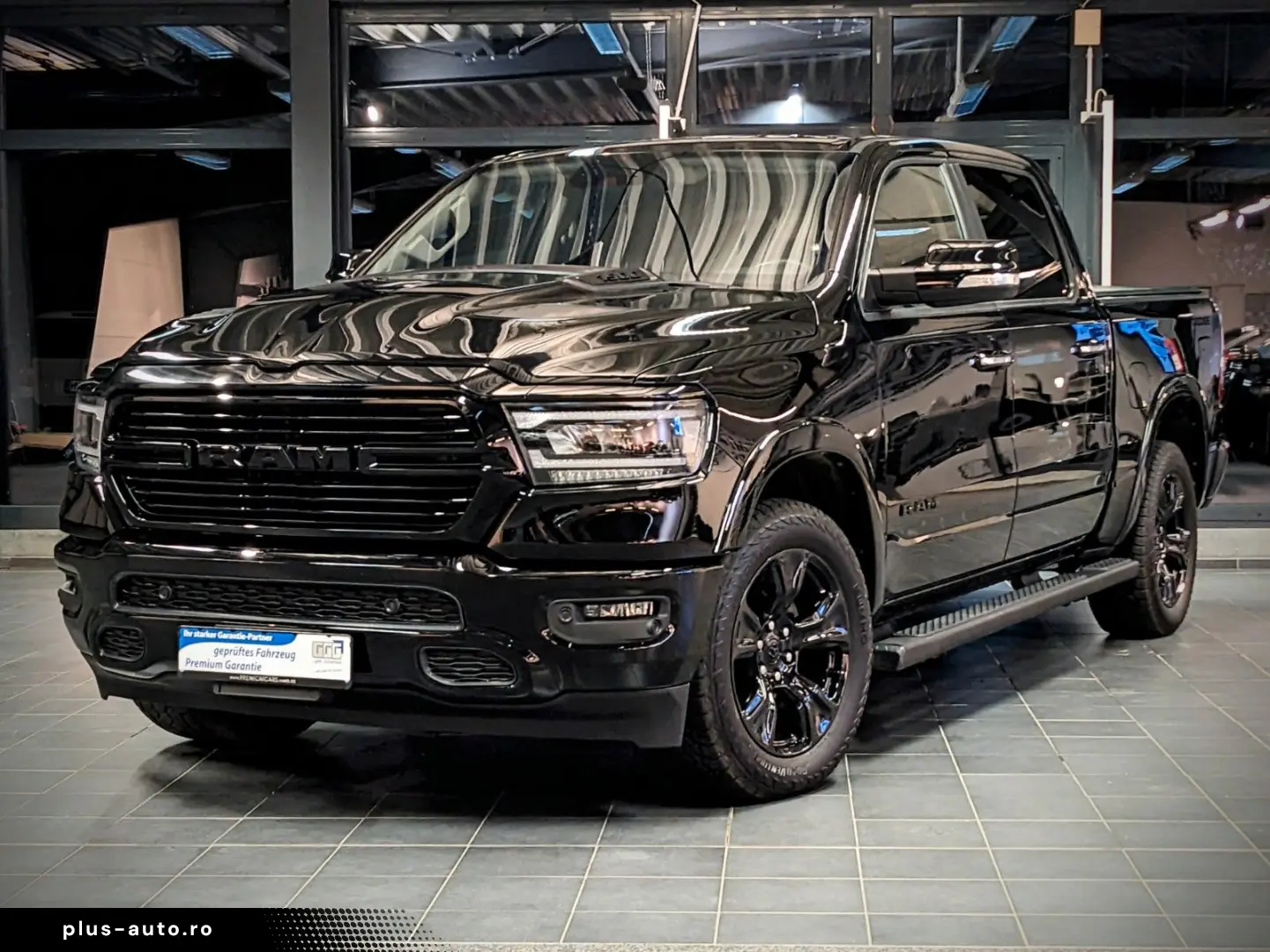 DODGE RAM 1500  Laramie Limited Night HEMI 5.7L   4x4