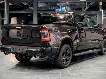 DODGE RAM 1500  Laramie Limited Night HEMI 5.7L   4x4