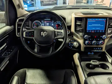 DODGE RAM 1500  Laramie Limited Night HEMI 5.7L   4x4