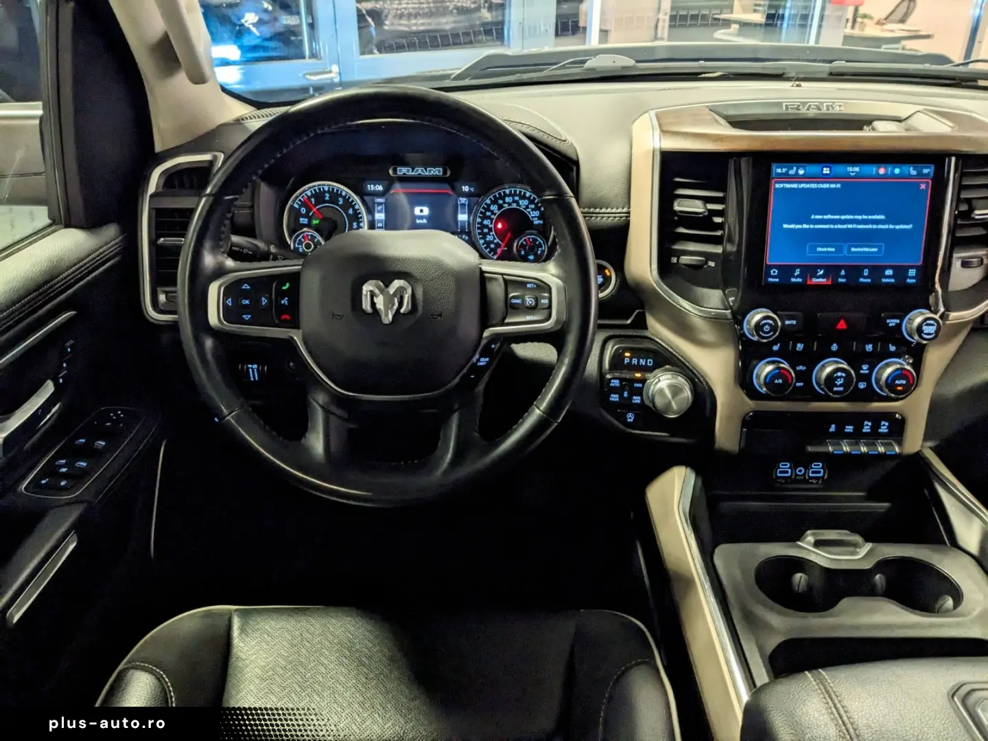 DODGE RAM 1500  Laramie Limited Night HEMI 5.7L   4x4