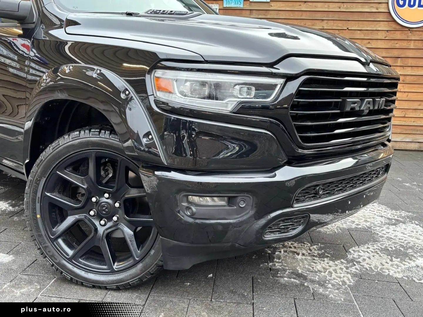 DODGE RAM 1500 Laramie 5.7L 12´´ Navi 4x4 LPG