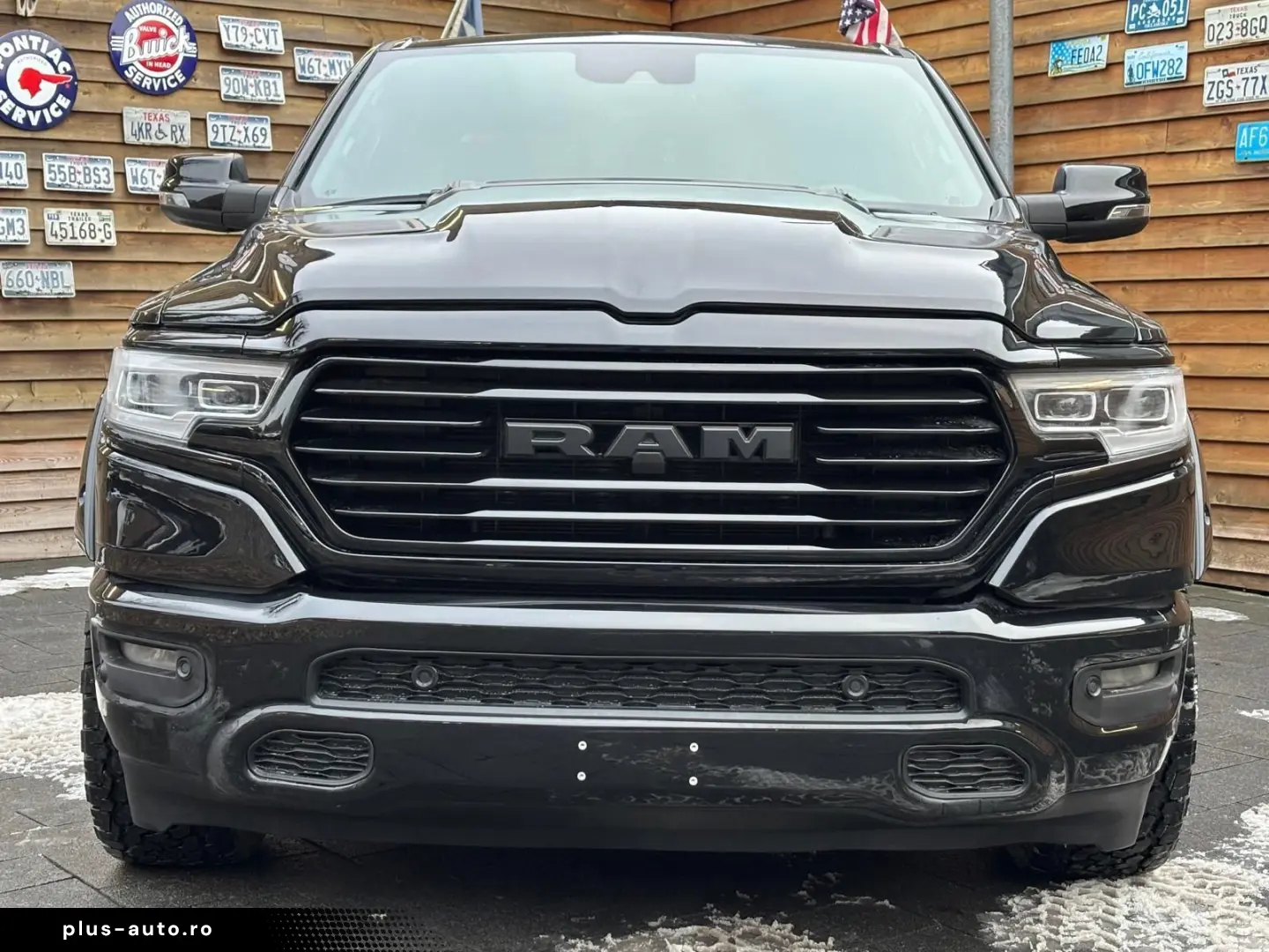 DODGE RAM 1500 Laramie 5.7L 12´´ Navi 4x4 LPG