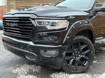 DODGE RAM 1500 Laramie 5.7L 12´´ Navi 4x4 LPG