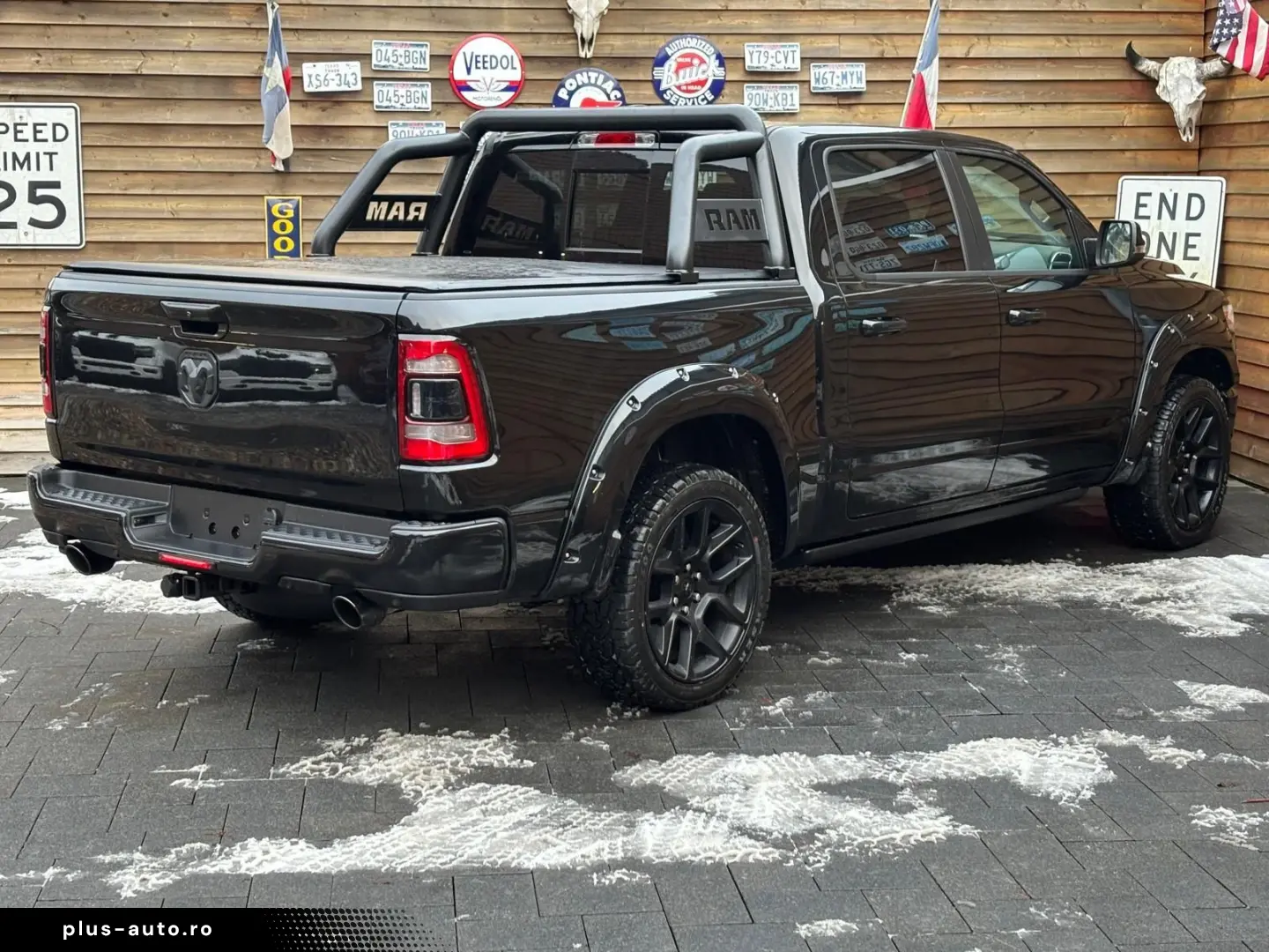 DODGE RAM 1500 Laramie 5.7L 12´´ Navi 4x4 LPG