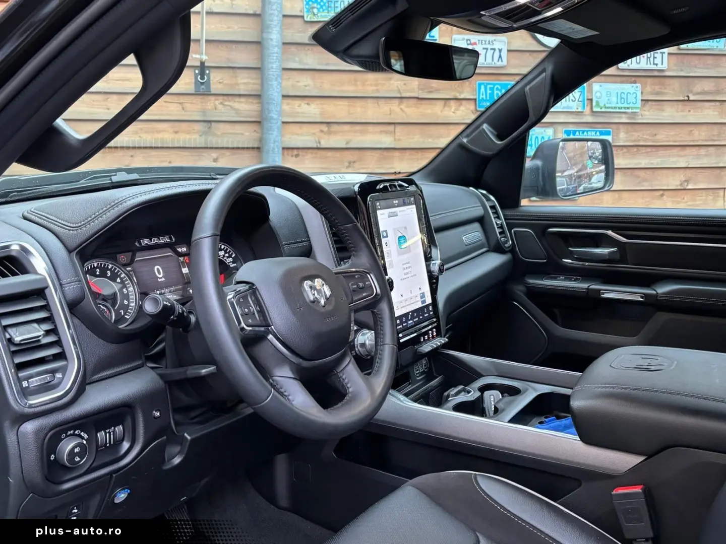 DODGE RAM 1500 Laramie 5.7L 12´´ Navi 4x4 LPG