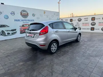 Ford Fiesta 2010 1.4
