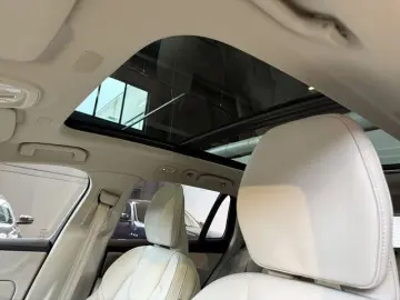 ANDERE Volvo V60 Cross Country V60 Cross Country B4 (d)