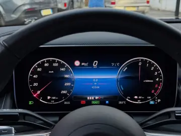 ANDERE Mercedes-Benz GLC 300 de Coupe PHEV AMG Premium