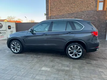 BMW X5 2015 12 2.0 Benzina