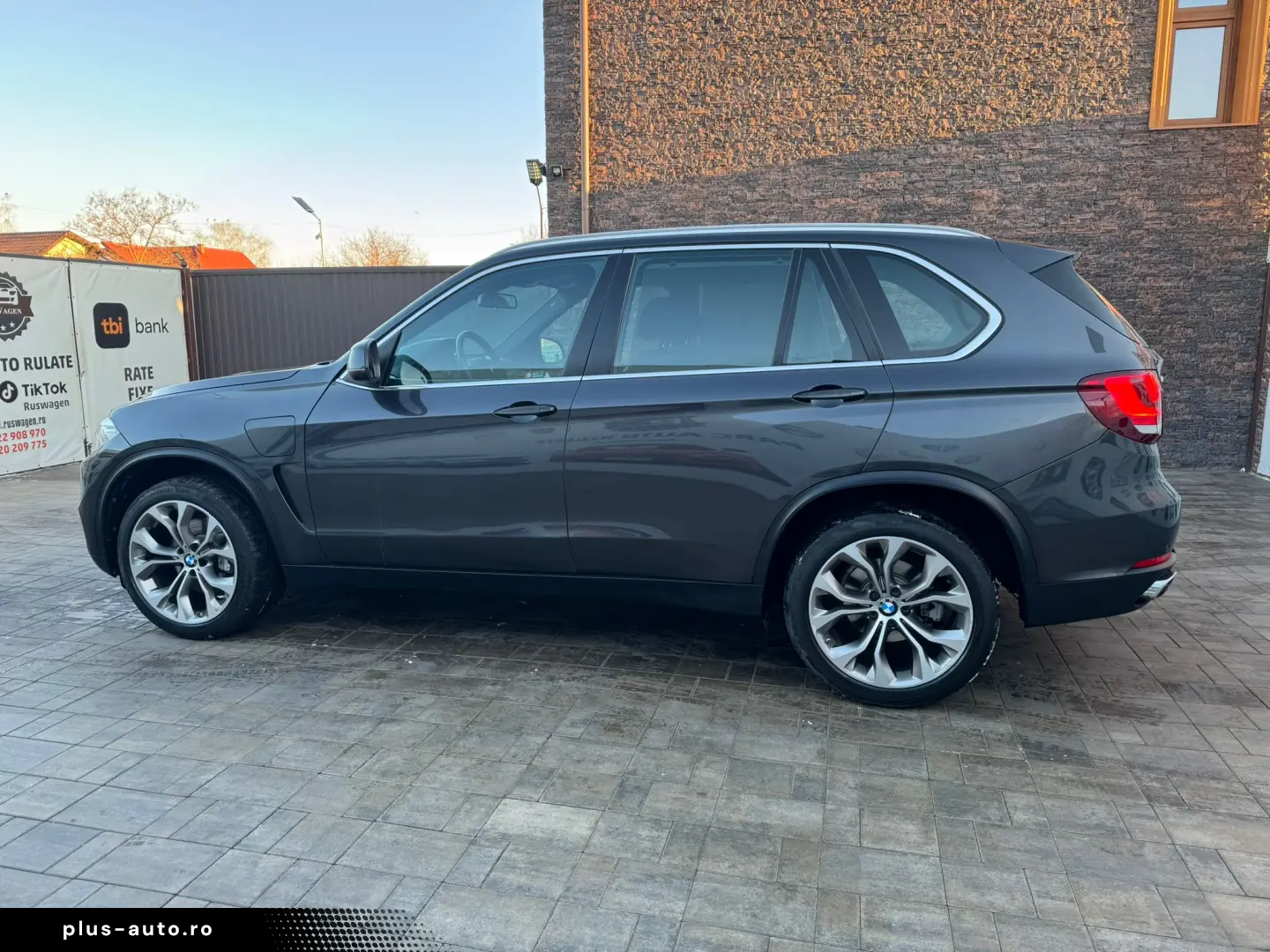 BMW X5 2015 12 2.0 Benzina