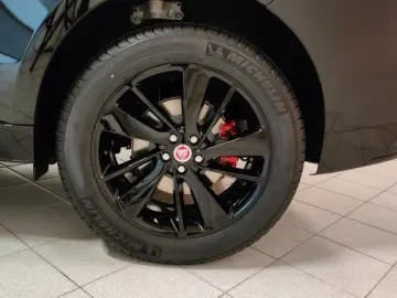 ANDERE Jaguar F-Pace 2.0 PHEV 404 CV AWD R-Dynamic Blac