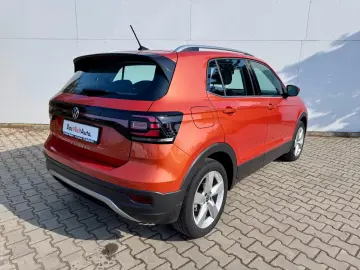 Volkswagen T-CROSS SUV 2021