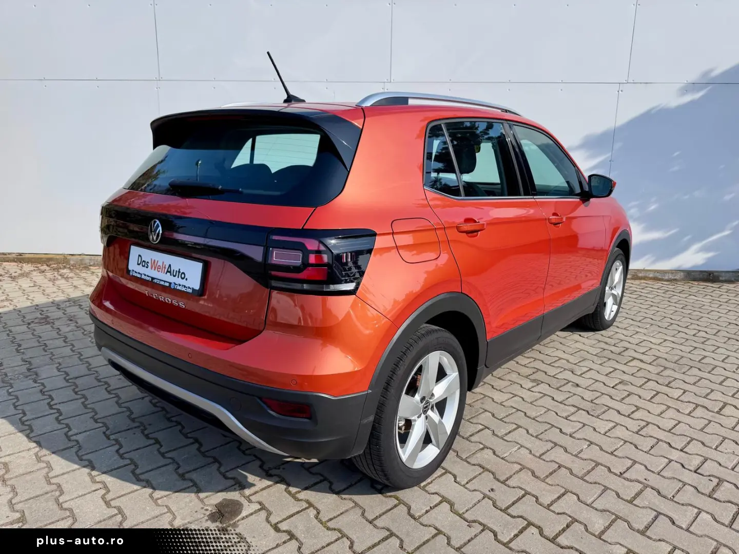 Volkswagen T-CROSS SUV 2021