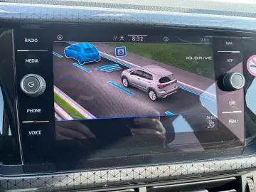 Volkswagen T-CROSS SUV 2021