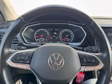 Volkswagen T-CROSS SUV 2021