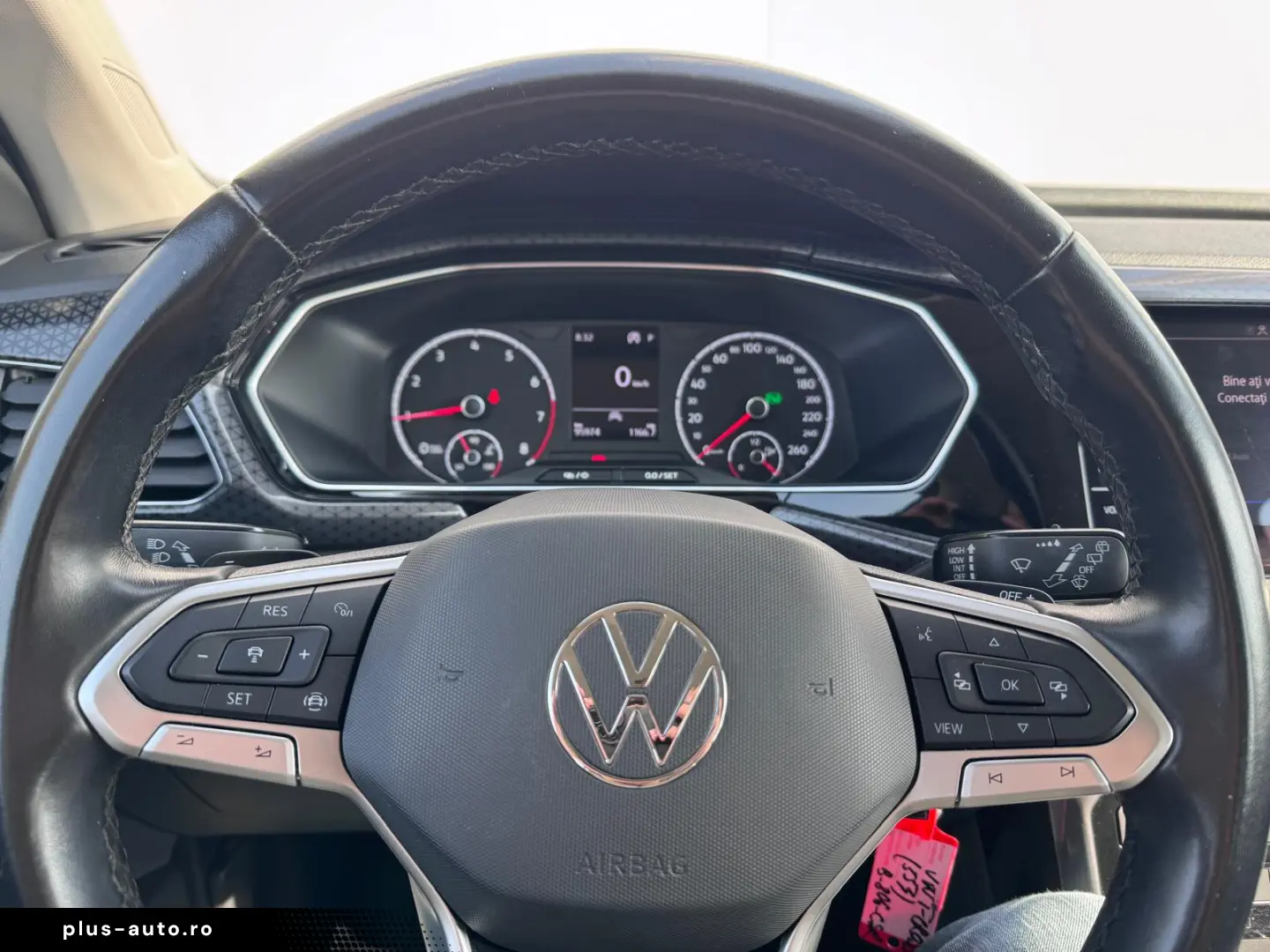 Volkswagen T-CROSS SUV 2021