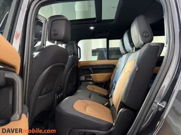 ANDERE Land Rover Defender 130 3.0D I6 300 CV AWD Auto