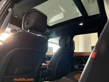 ANDERE Land Rover Defender 130 3.0D I6 300 CV AWD Auto