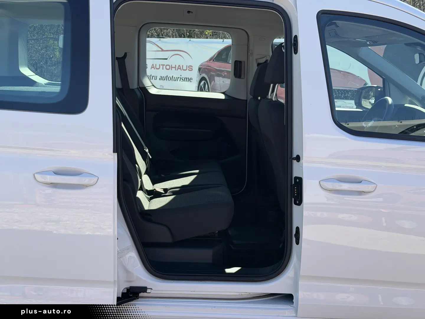 VW CADDY  2.0 TDI  5 locuri  12 luni garantie