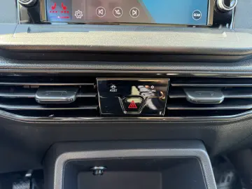 VW CADDY  2.0 TDI  5 locuri  12 luni garantie