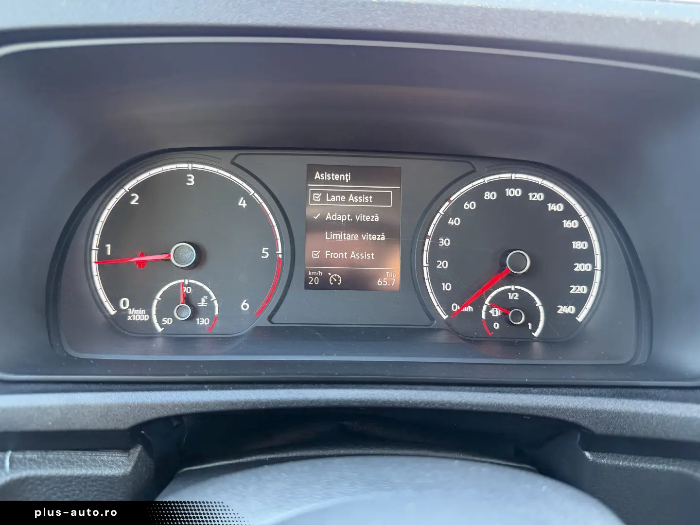 VW CADDY  2.0 TDI  5 locuri  12 luni garantie