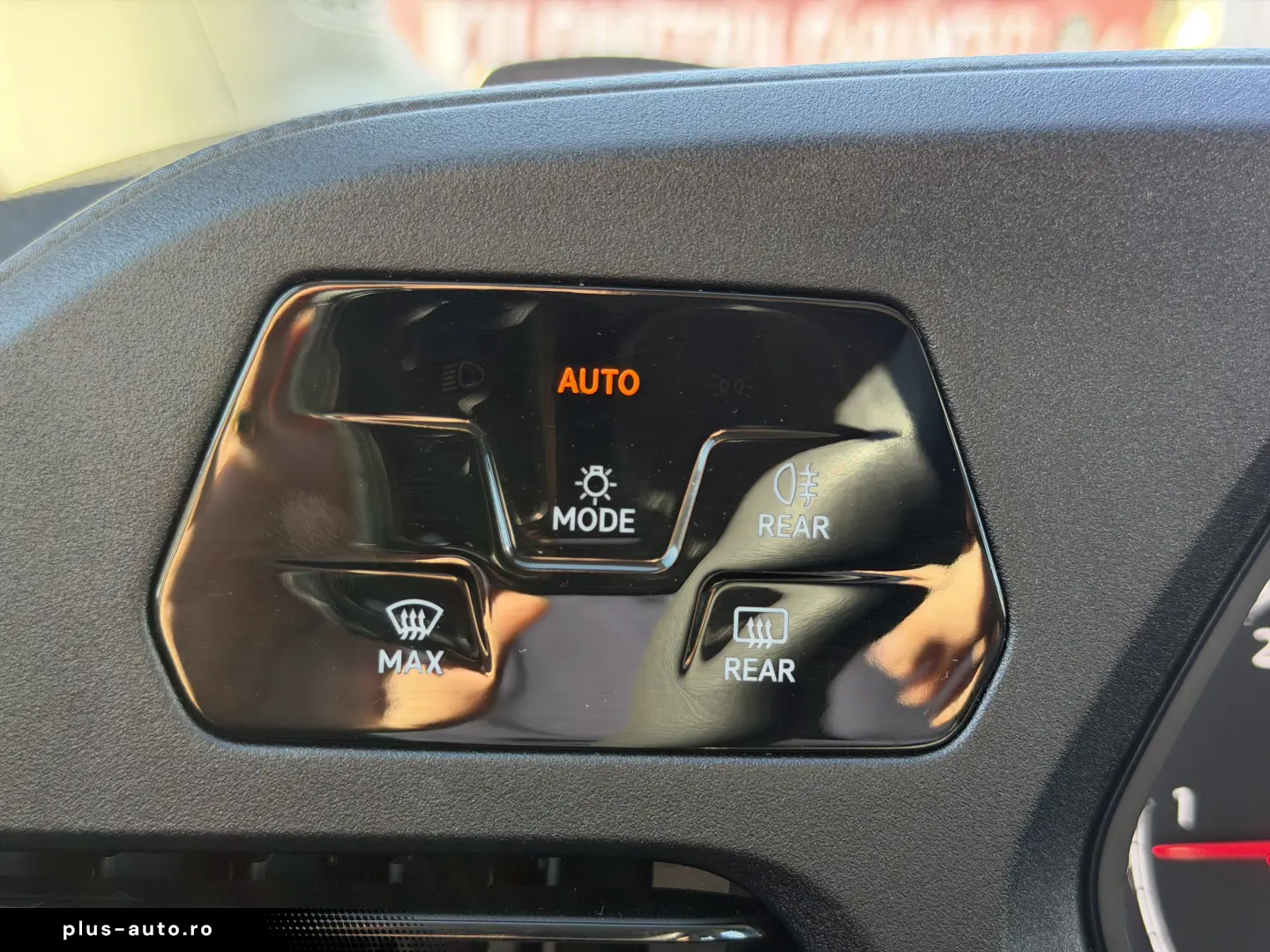 VW CADDY  2.0 TDI  5 locuri  12 luni garantie