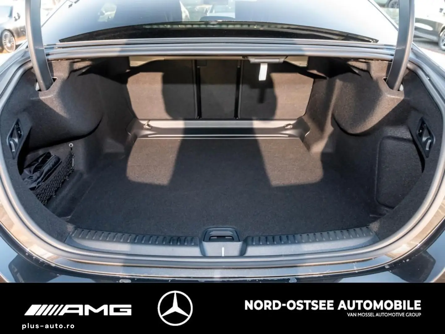 MERCEDES-BENZ E 200 AMG NIGHT DIG-LIGHT DISTRO MEMO 360