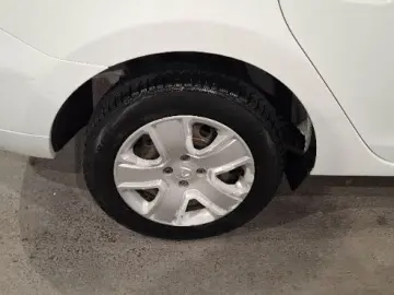 DACIA LOGAN 1.5 Blue dCi 75CP Laureate