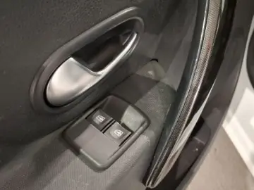 DACIA LOGAN 1.5 Blue dCi 75CP Laureate