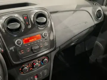 DACIA LOGAN 1.5 Blue dCi 75CP Laureate