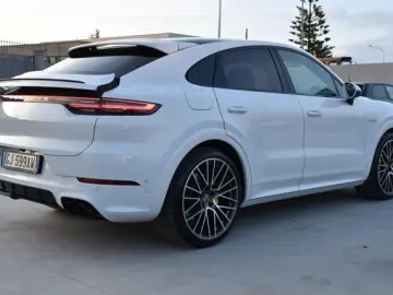 ANDERE PORSCHE Cayenne Coupé 3.0 E-Hybrid Platinum Edit