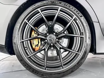 ANDERE Mercedes-Benz AMG GT GT Coupé 4 63 E-Performance