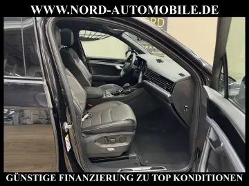 VW Touareg 3.0 TDI R-Line Black Style Luft 21 Navi