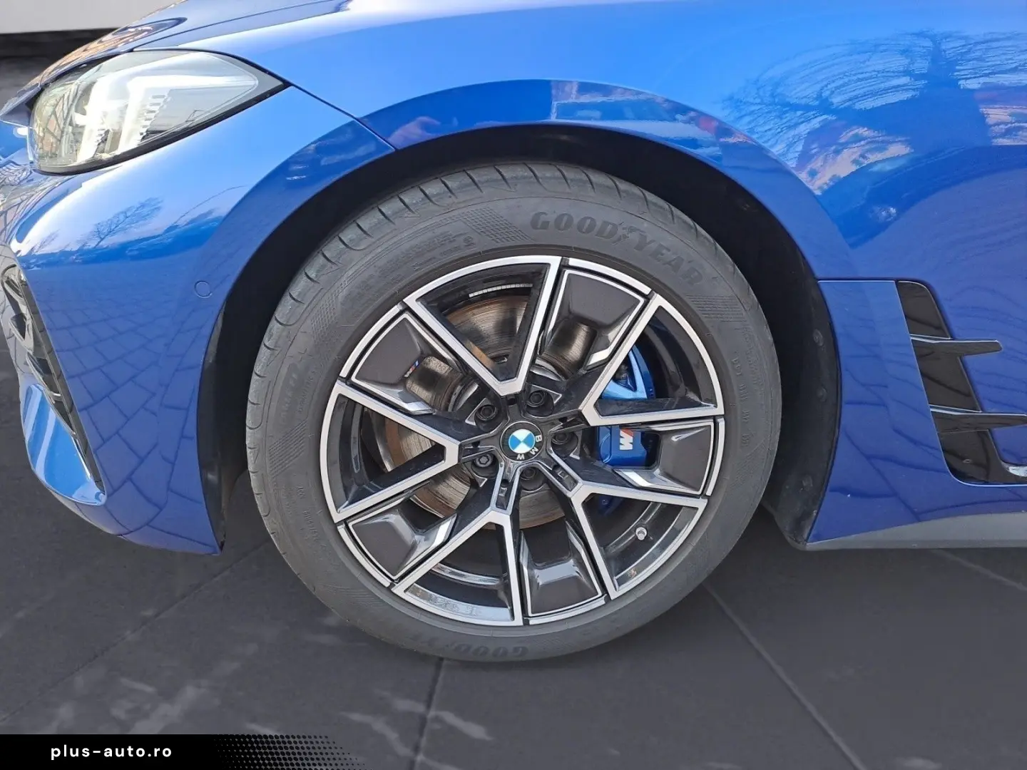 BMW M440i xDrive Gran Coupe M Sportpaket Pro Driving