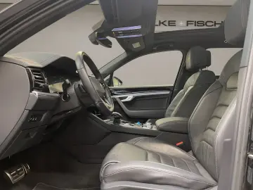 VW Touareg 3.0 V6 TDI 4Motion R-Line Pano R-Line LM