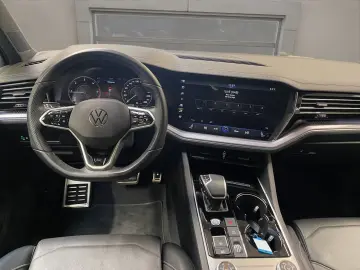 VW Touareg 3.0 V6 TDI 4Motion R-Line Pano R-Line LM