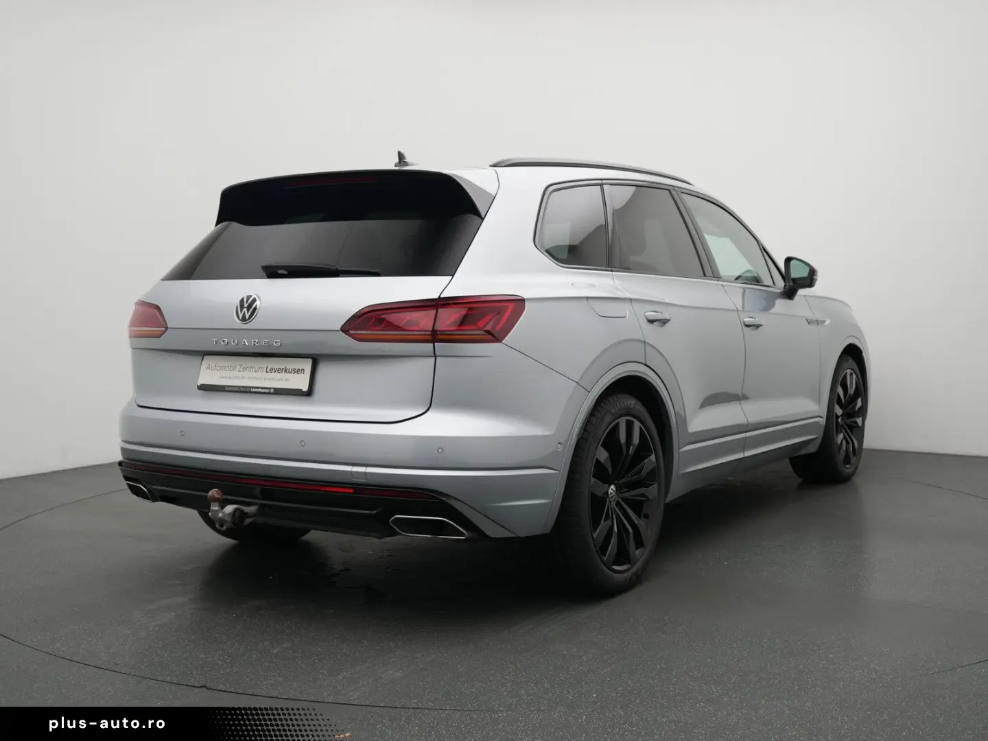 VW Touareg R-Line MASSAGE ACC DYNAUDIO NAVI VIRT