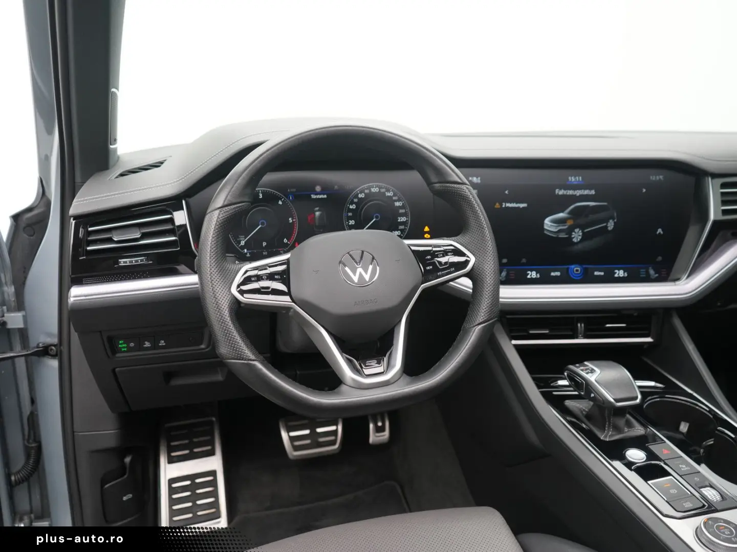 VW Touareg R-Line MASSAGE ACC DYNAUDIO NAVI VIRT