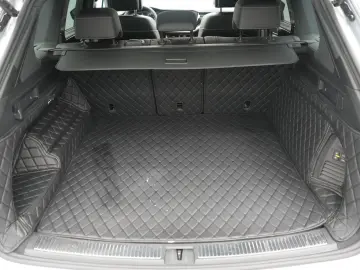 VW Touareg R-Line MASSAGE ACC DYNAUDIO NAVI VIRT