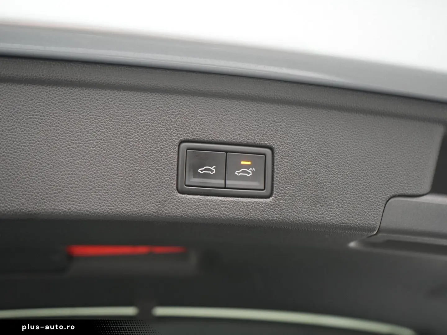 VW Touareg R-Line MASSAGE ACC DYNAUDIO NAVI VIRT