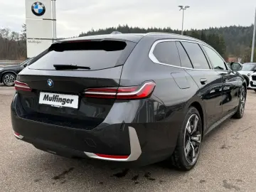 BMW i5 e40 T. HUD ACC SuView.Sitzbel.LiveProf.AHK19