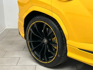 ANDERE Urus Sport-Paket  Body-Style-Paket  Service NEU