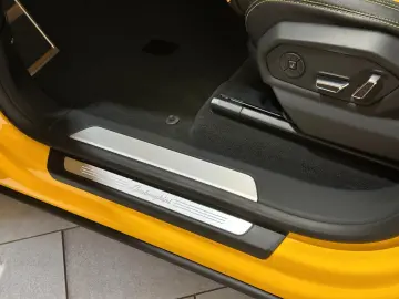 ANDERE Urus Sport-Paket  Body-Style-Paket  Service NEU