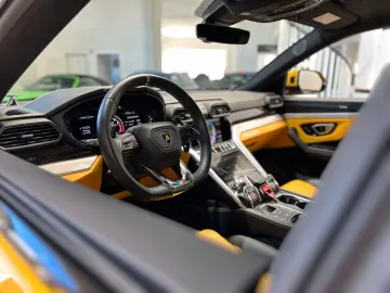 ANDERE Urus Sport-Paket  Body-Style-Paket  Service NEU